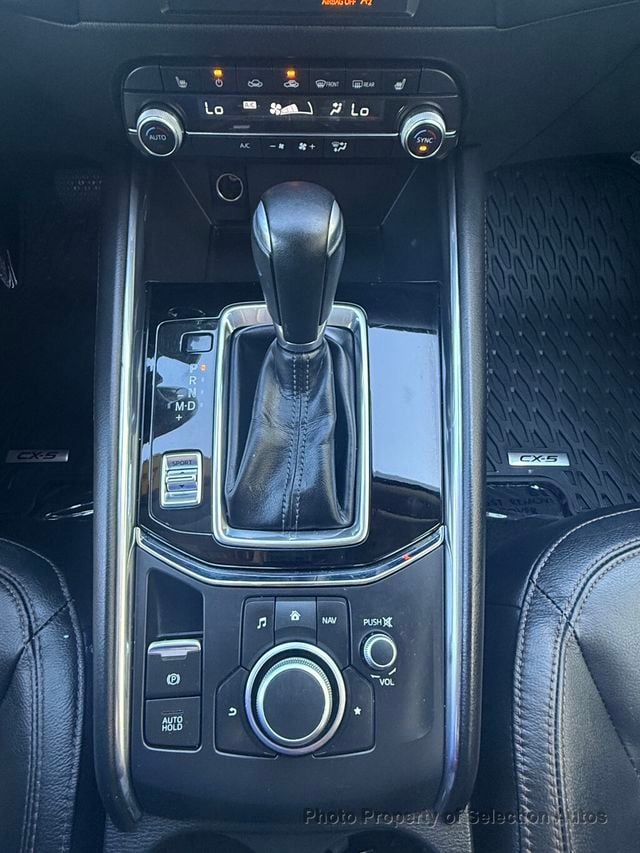 2020 Mazda CX-5 GRAND TOURING AWD W/MOONROOF & APPLE CARPLAY - 23096117 - 29