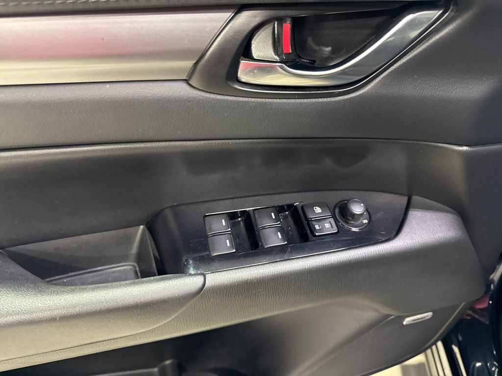 2020 Mazda CX-5 Touring AWD - 23031563 - 30