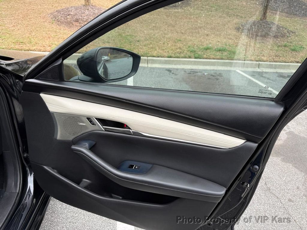 2020 Mazda Mazda3 Sedan Premium Package FWD - 22991456 - 8