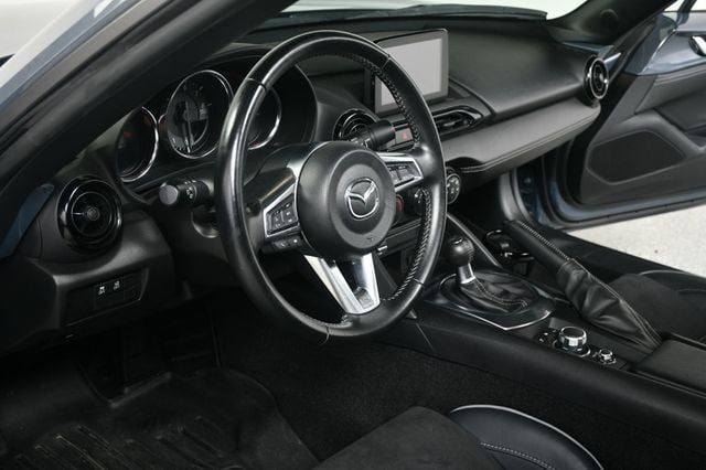 2020 Mazda MX-5 Miata RF Club Manual - 23029226 - 29