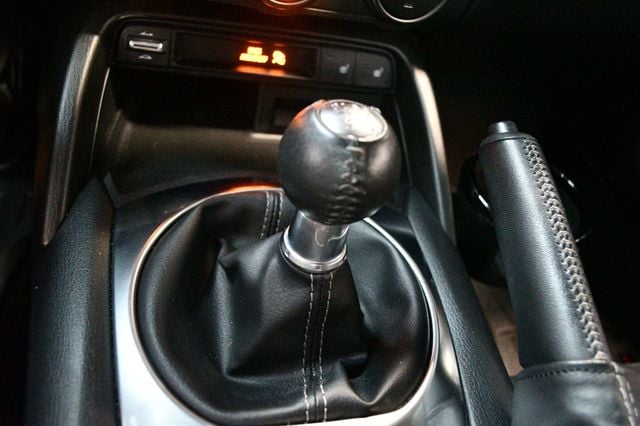 2020 Mazda MX-5 Miata RF Club Manual - 23029226 - 53