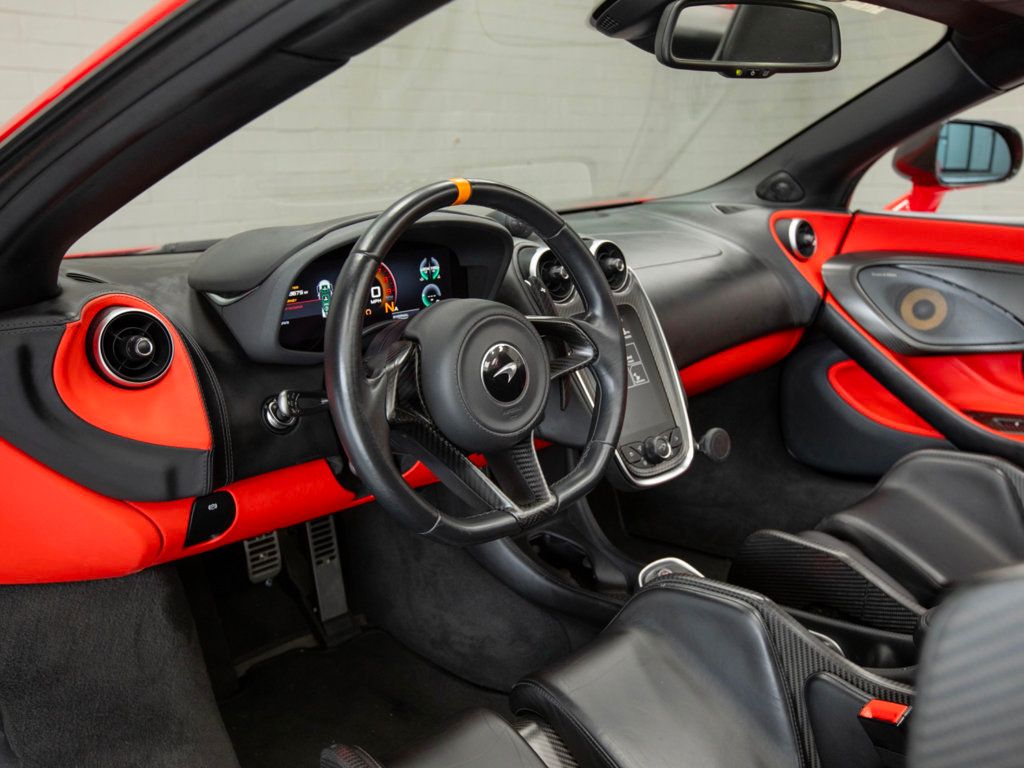2020 Mclaren 600LT Spider photo 23