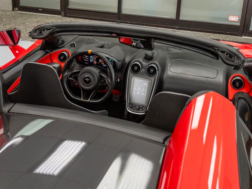 2020 Mclaren 600LT Spider photo 34