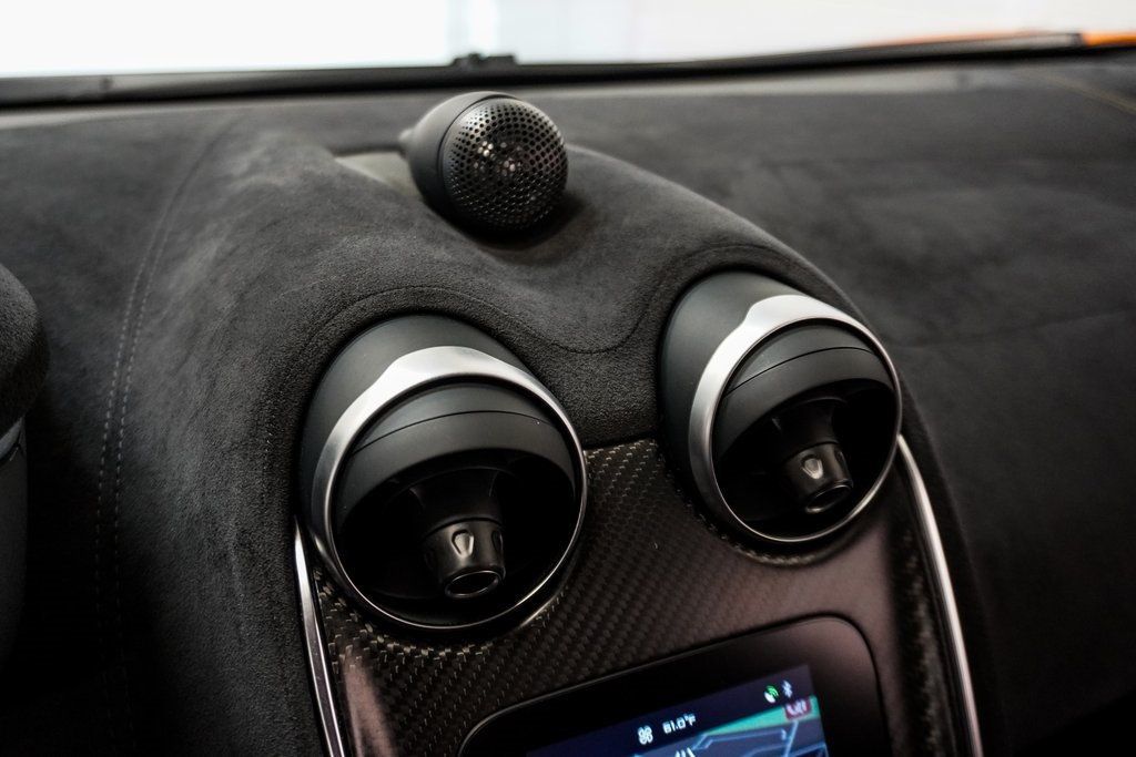 2020 Mclaren 600LT Spider photo 30