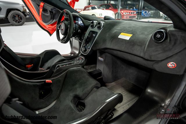 2020 McLaren 620R  - 23067067 - 26