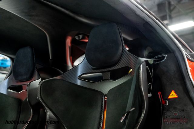 2020 McLaren 620R  - 23067067 - 77