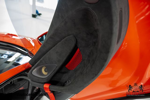 2020 McLaren 620R  - 23067067 - 86