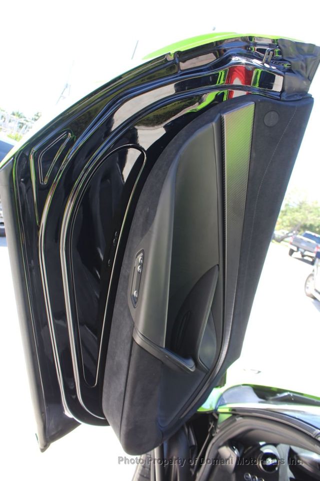 2020 McLaren 720S LOADED 720S ORIGINALLY $ 384,005 , JUST RECIEVED ITS ANNUAL - 20745933 - 21