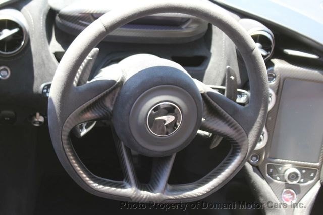 2020 McLaren 720S LOADED 720S ORIGINALLY $ 384,005 , JUST RECIEVED ITS ANNUAL - 20745933 - 37