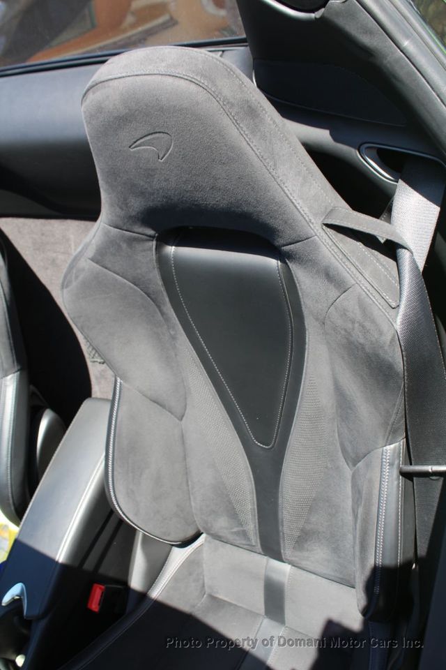 2020 McLaren 720S LOADED 720S ORIGINALLY $ 384,005 , JUST RECIEVED ITS ANNUAL - 20745933 - 40