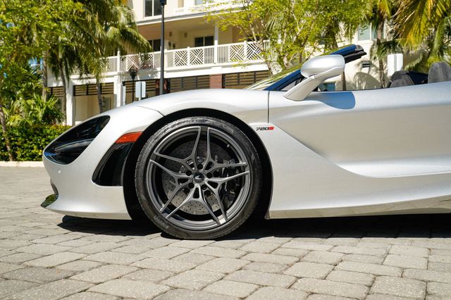 2020 McLaren 720S Luxury Spider - 22938050 - 15