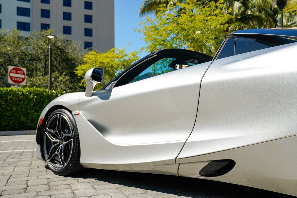 2020 McLaren 720S Luxury Spider - 22938050 - 21