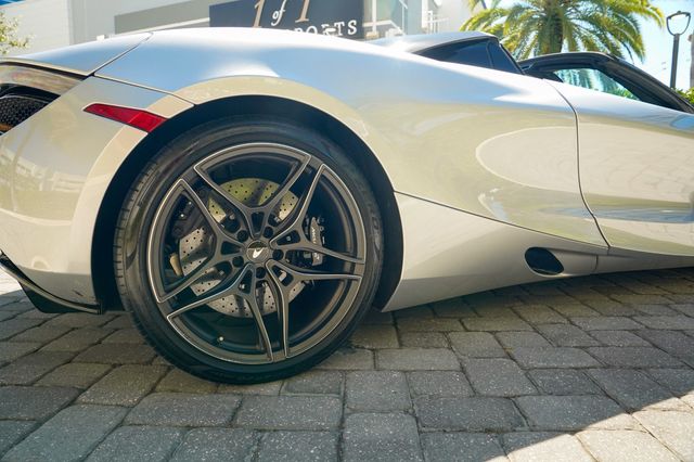 2020 McLaren 720S Luxury Spider - 22938050 - 32