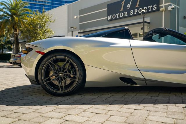 2020 McLaren 720S Luxury Spider - 22938050 - 33