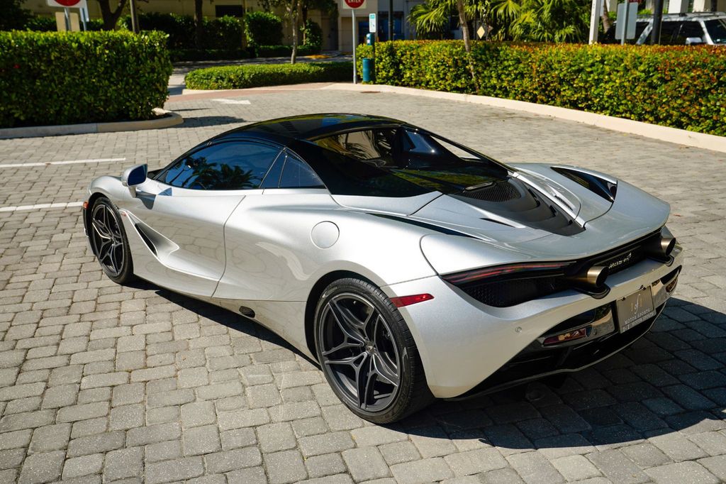 2020 McLaren 720S Luxury Spider - 22938050 - 3