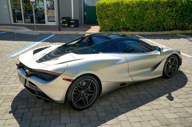 2020 McLaren 720S Luxury Spider - 22938050 - 4