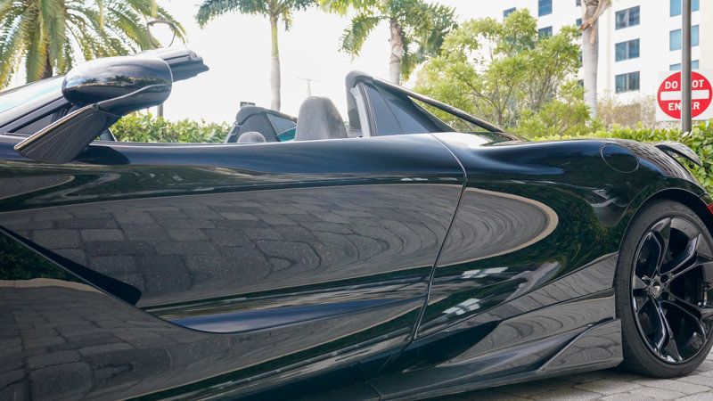 2020 McLaren 720S Luxury Spider - 22949221 - 11