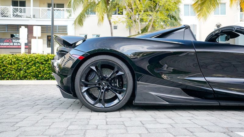 2020 McLaren 720S Luxury Spider - 22949221 - 29