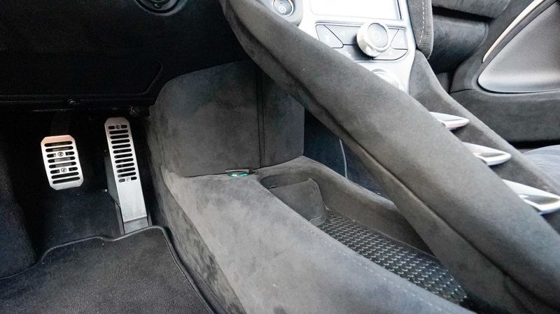 2020 McLaren 720S Luxury Spider - 22949221 - 64