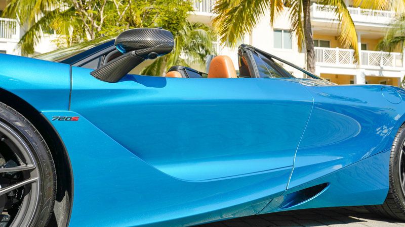 2020 McLaren 720S Luxury Spider - 22949521 - 10