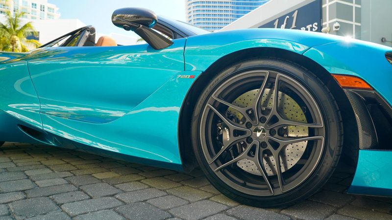 2020 McLaren 720S Luxury Spider - 22949521 - 35