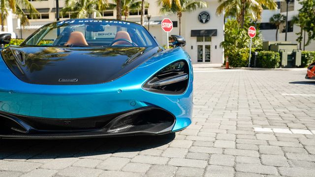 2020 McLaren 720S Luxury Spider - 22949521 - 7