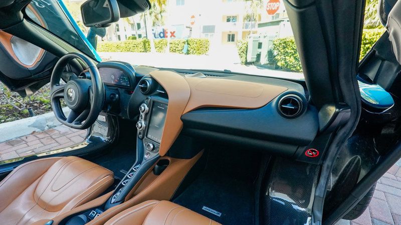 2020 McLaren 720S Luxury Spider - 22949521 - 85