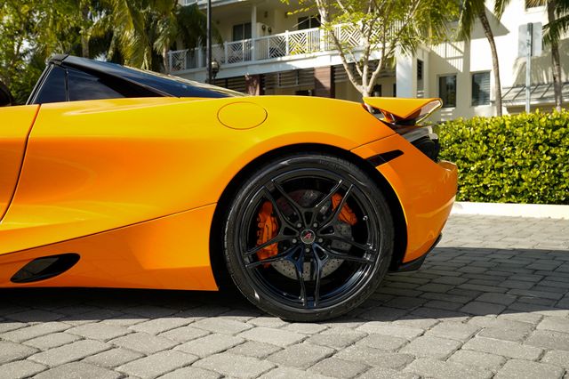 2020 McLaren 720S Luxury Spider - 22952697 - 15