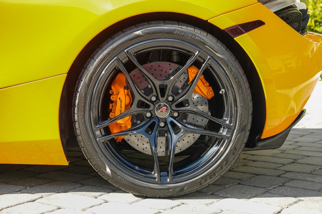 2020 McLaren 720S Luxury Spider - 22952697 - 16