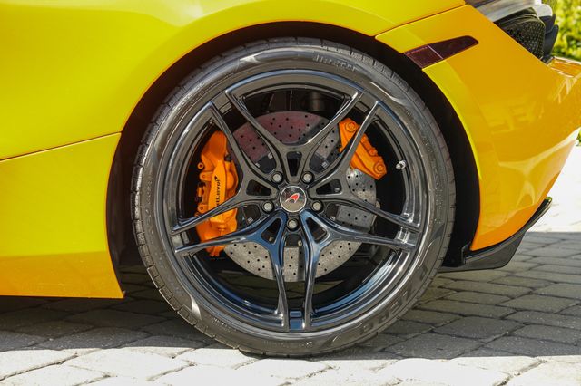 2020 McLaren 720S Luxury Spider - 22952697 - 16