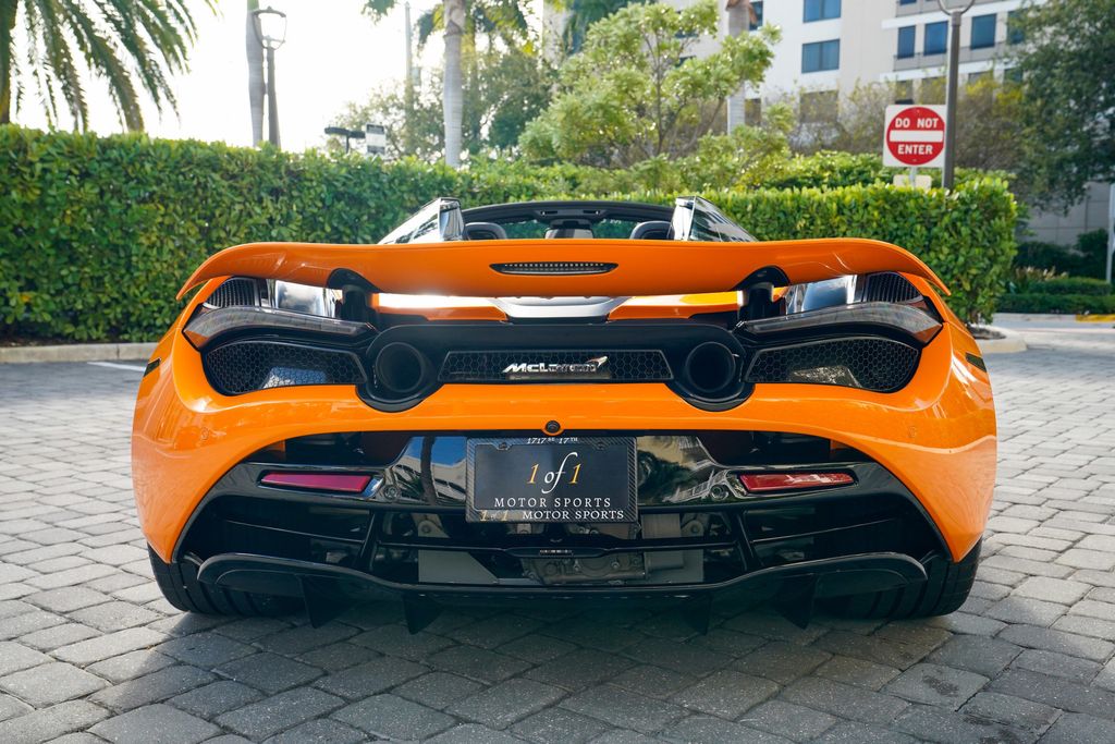 2020 McLaren 720S Luxury Spider - 22952697 - 24