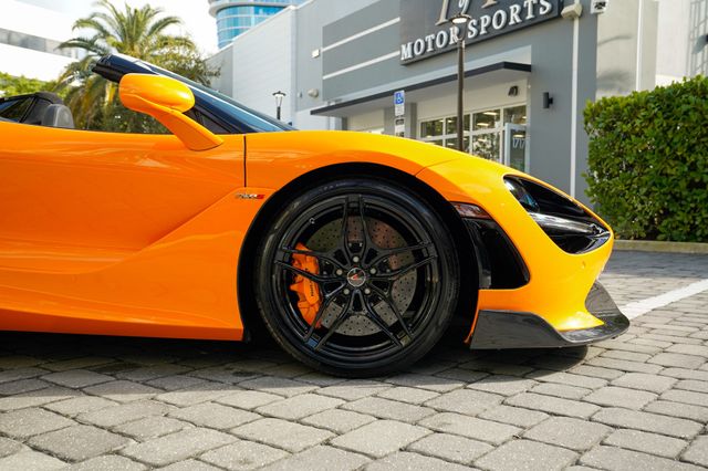 2020 McLaren 720S Luxury Spider - 22952697 - 33