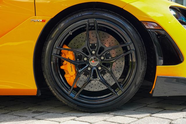 2020 McLaren 720S Luxury Spider - 22952697 - 34