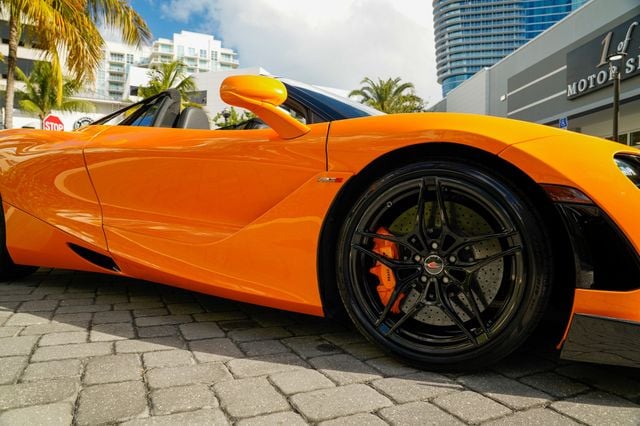2020 McLaren 720S Luxury Spider - 22952697 - 35