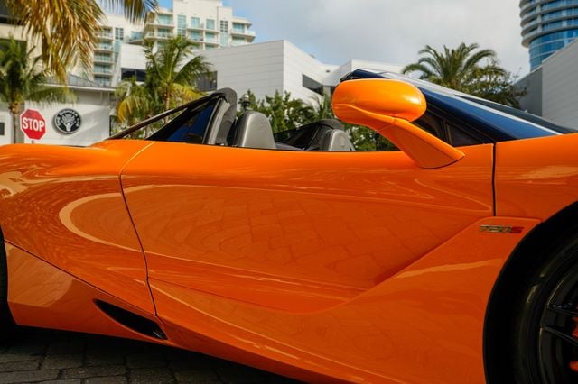 2020 McLaren 720S Luxury Spider - 22952697 - 36