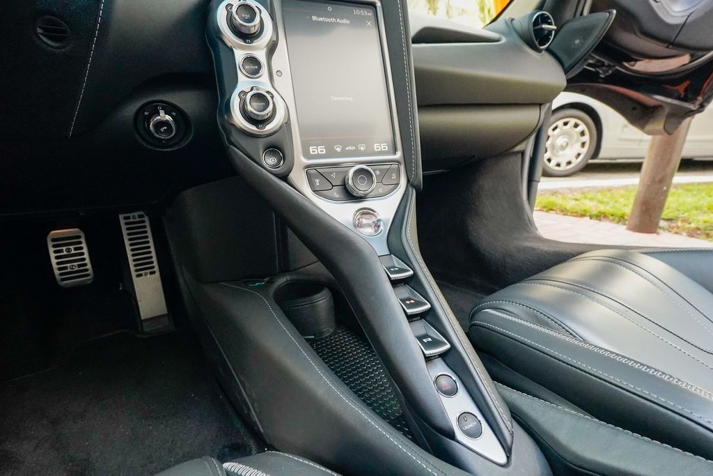 2020 McLaren 720S Luxury Spider - 22952697 - 64