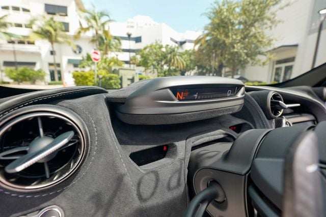 2020 McLaren 720S Performance Spider - 23090936 - 69