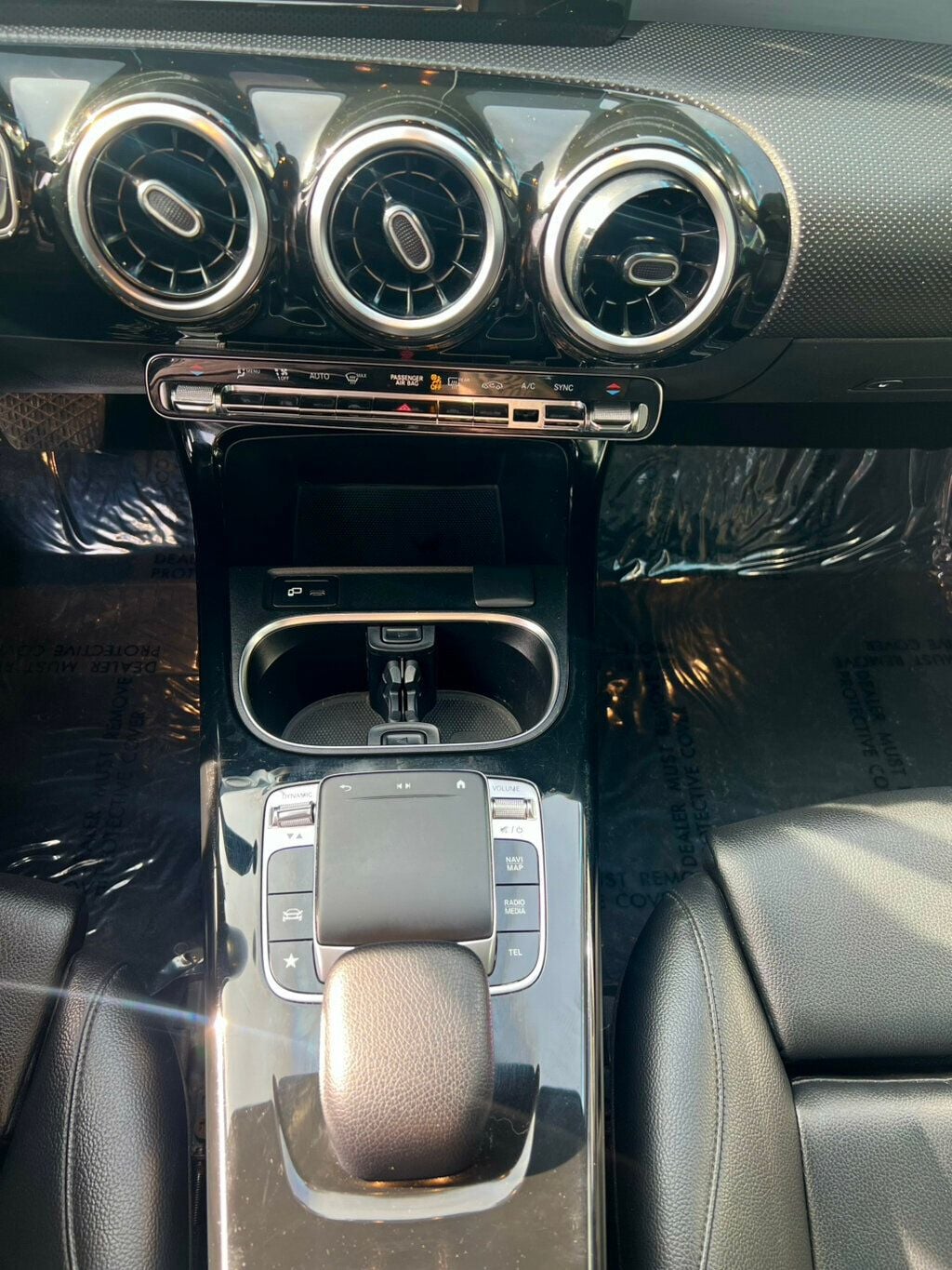 2020 Mercedes-Benz A-Class A 220 4MATIC Sedan - 22954876 - 25