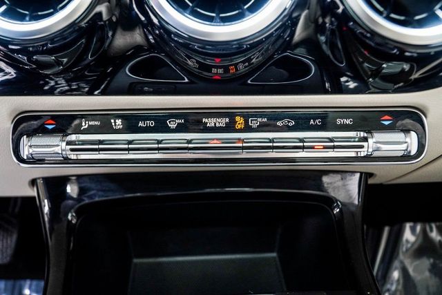 2020 Mercedes-Benz A-Class A 220 4MATIC Sedan - 22963856 - 17