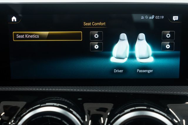2020 Mercedes-Benz A-Class A 220 4MATIC Sedan - 23072643 - 27
