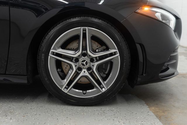 2020 Mercedes-Benz A-Class A 220 4MATIC Sedan - 23072643 - 35