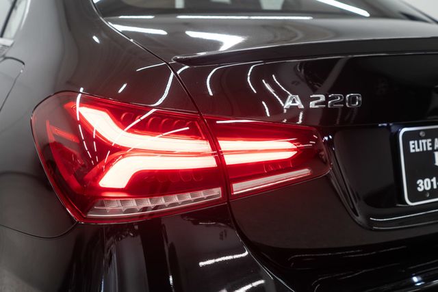 2020 Mercedes-Benz A-Class A 220 4MATIC Sedan - 23072643 - 43