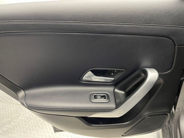 2020 Mercedes-Benz A-Class A 220 4MATIC Sedan - 22974352 - 30