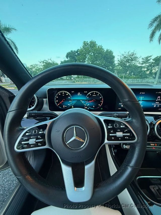 2020 Mercedes-Benz A-Class A 220 Sedan - 23070216 - 23