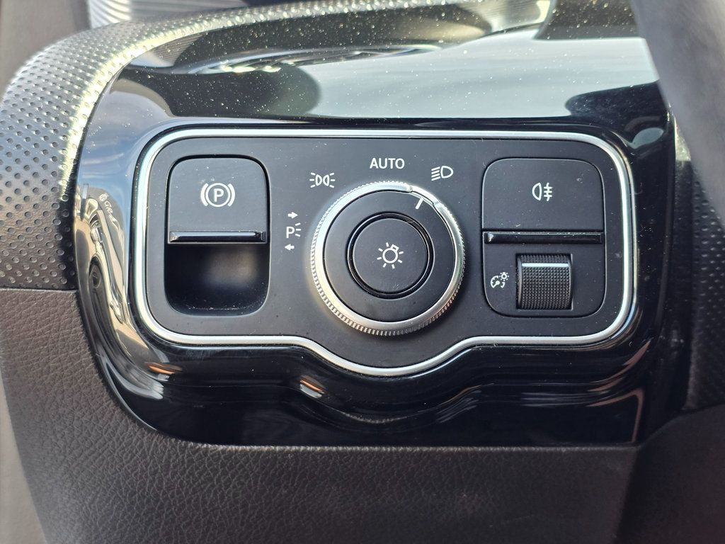 2020 Mercedes-Benz A-Class A 220 Sedan - 22958888 - 39