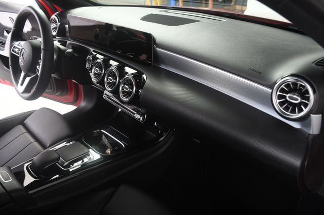 2020 Mercedes-Benz A-Class A 220 Sedan - 23075002 - 26