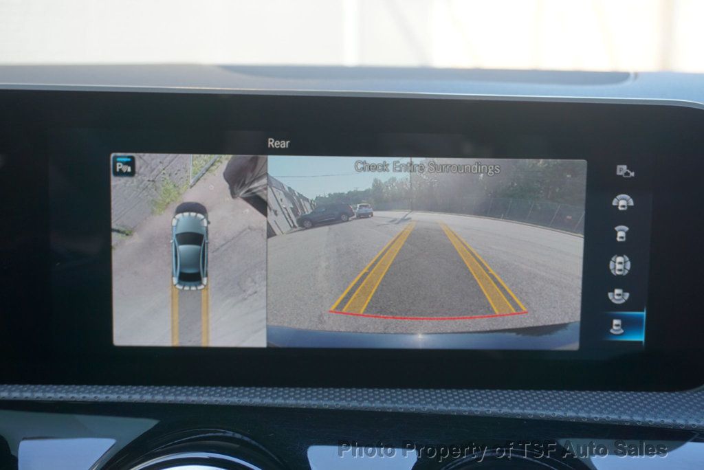 2020 Mercedes-Benz A-Class AMG A 35 4MATIC Sedan CARPLAY NAVI 360 CAMERAS PANO HEATED SEATS - 23058082 - 23