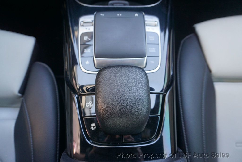 2020 Mercedes-Benz A-Class AMG A 35 4MATIC Sedan CARPLAY NAVI 360 CAMERAS PANO HEATED SEATS - 23058082 - 38