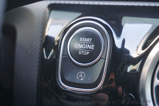 2020 Mercedes-Benz A-Class AMG A 35 4MATIC Sedan CARPLAY NAVI 360 CAMERAS PANO HEATED SEATS - 23058082 - 44