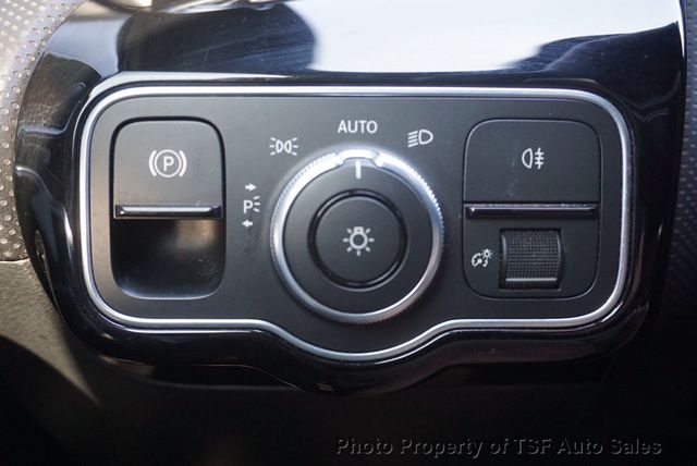 2020 Mercedes-Benz A-Class AMG A 35 4MATIC Sedan CARPLAY NAVI 360 CAMERAS PANO HEATED SEATS - 23058082 - 48